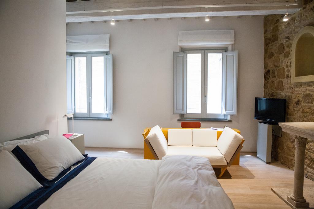 La Bandita Townhouse بيينْسا الغرفة الصورة